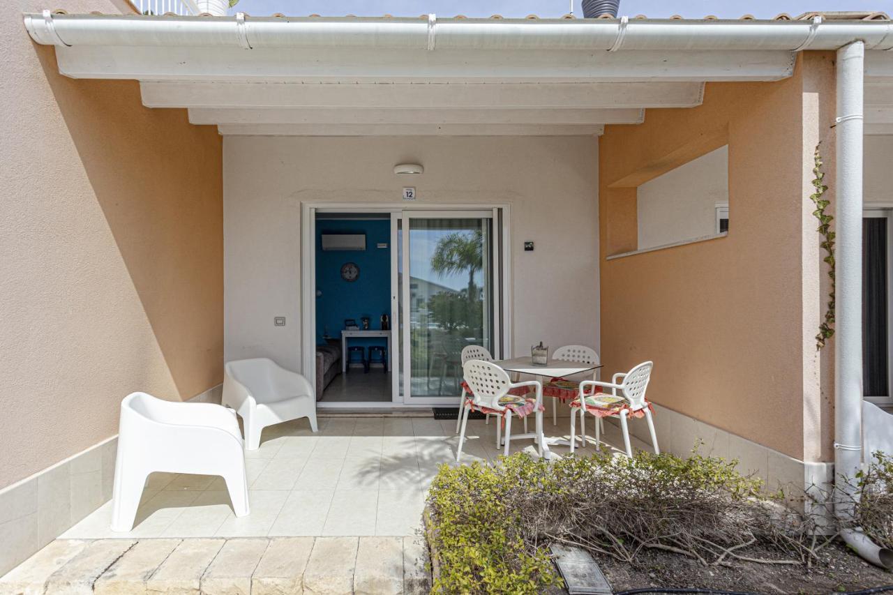 Small Luxury Apartments Pool And Sea View - Stella Del Mare Fontane Bianche Exteriör bild