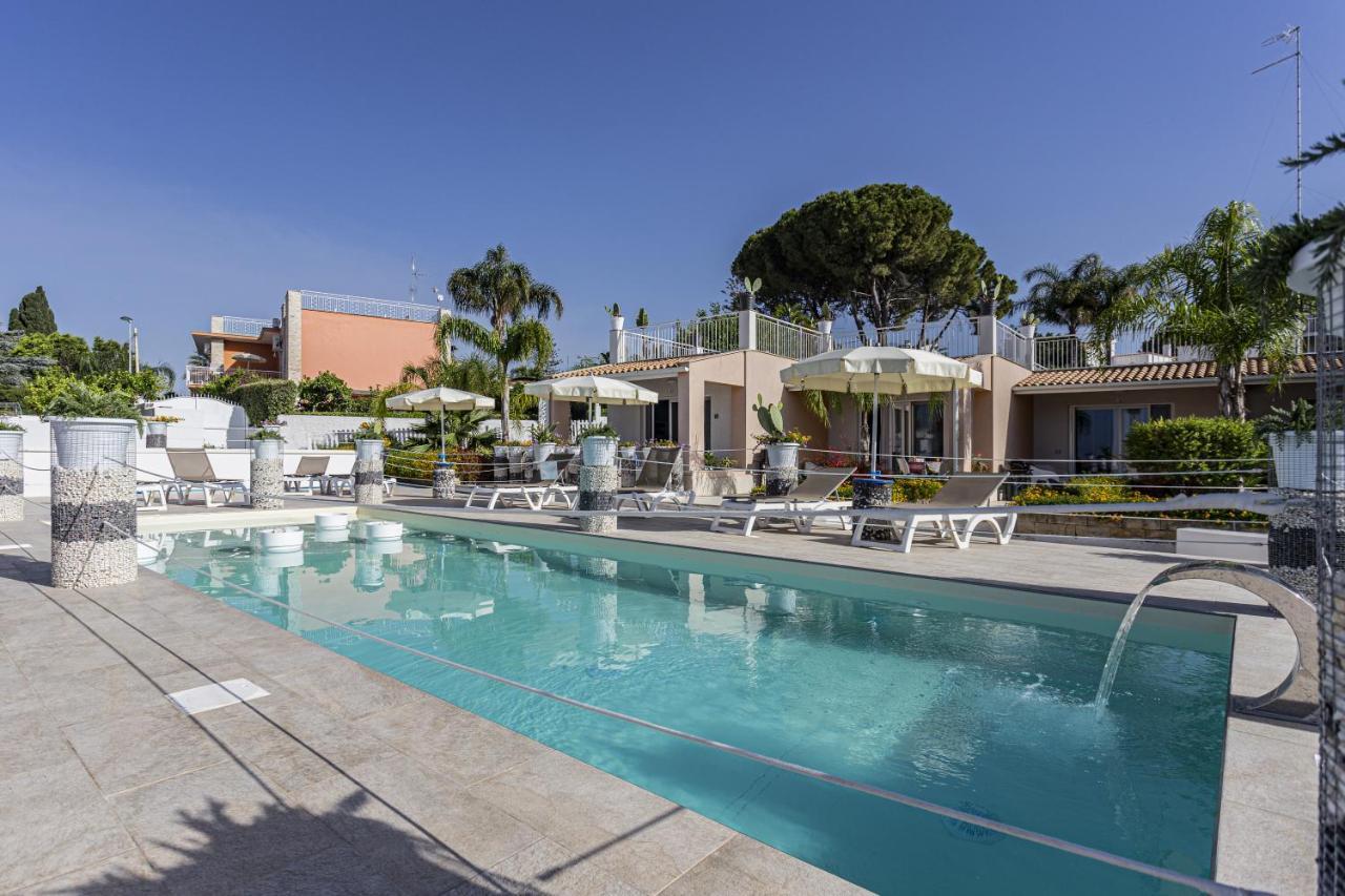 Small Luxury Apartments Pool And Sea View - Stella Del Mare Fontane Bianche Exteriör bild